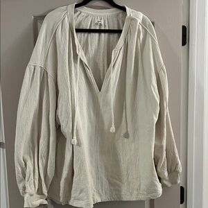 Aerie Cream V-Neck Tunic Top